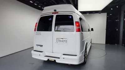 Chevrolet Express Van