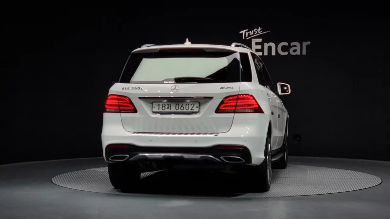 Mercedes-Benz GLE-Class