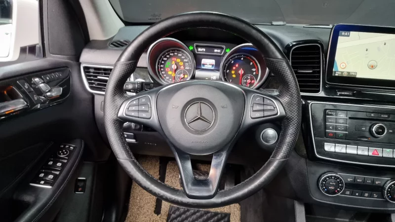 Mercedes-Benz GLE-Class