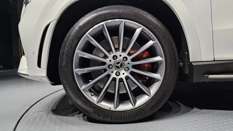 Mercedes-Benz GLE-Class