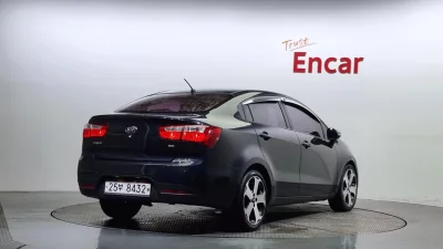 Kia pride