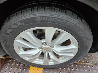 Infiniti M