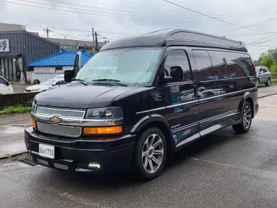 Chevrolet Express Van