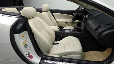 Jaguar XKR