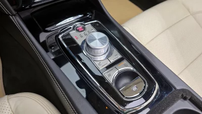 Jaguar XKR
