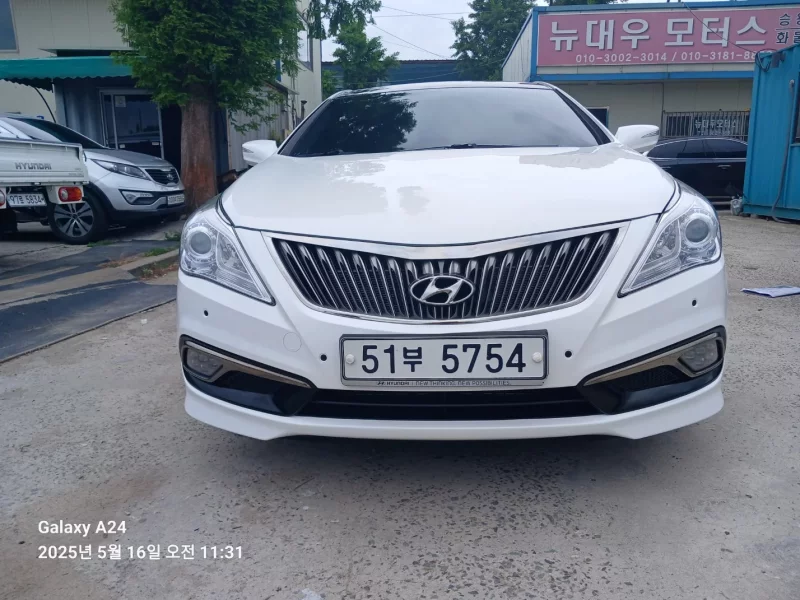 Hyundai Grandeur