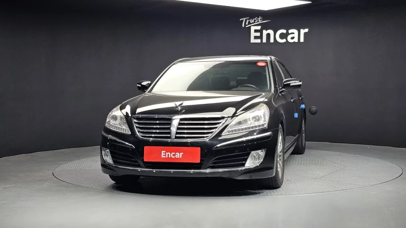 Hyundai Equus