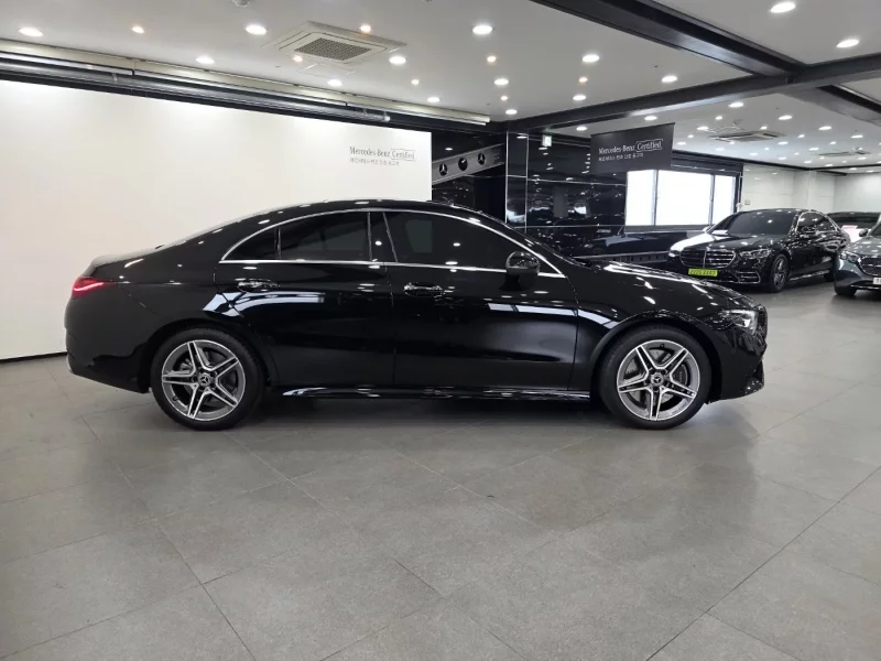 Mercedes-Benz CLA-Class