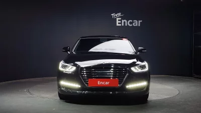 Genesis EQ900