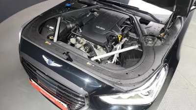 Genesis EQ900