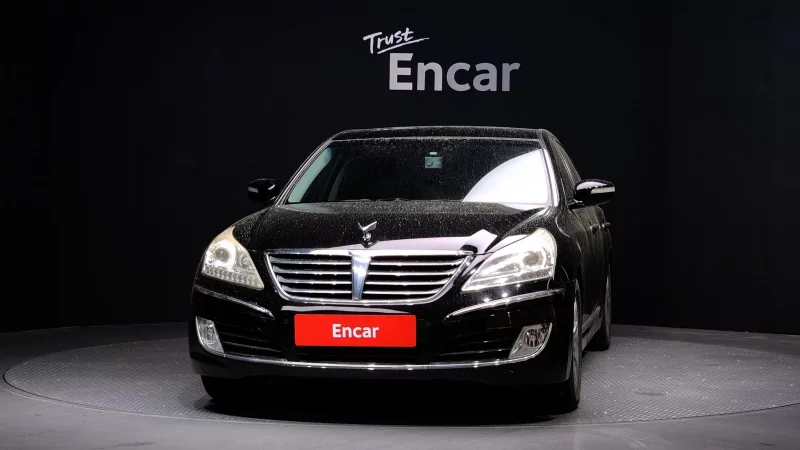 Hyundai Equus