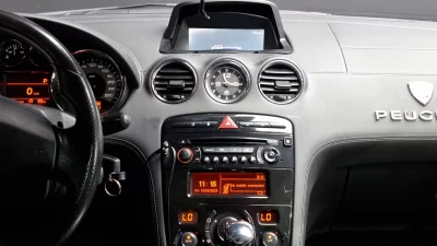 Peugeot RCZ