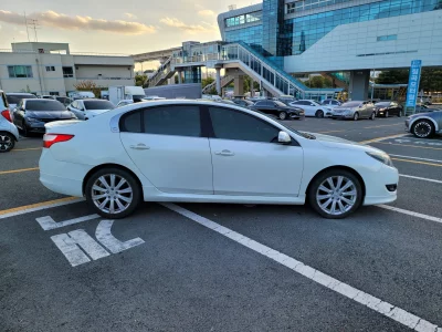 Renault Samsung SM5