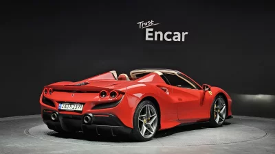 Ferrari F8