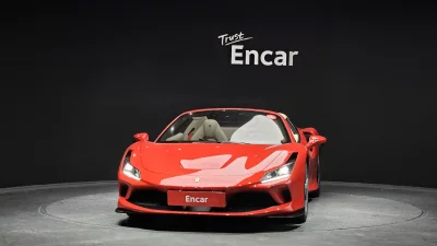 Ferrari F8