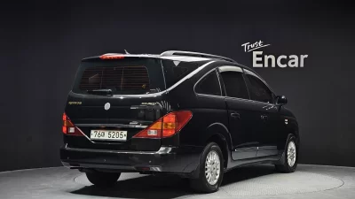 SsangYong Rodius