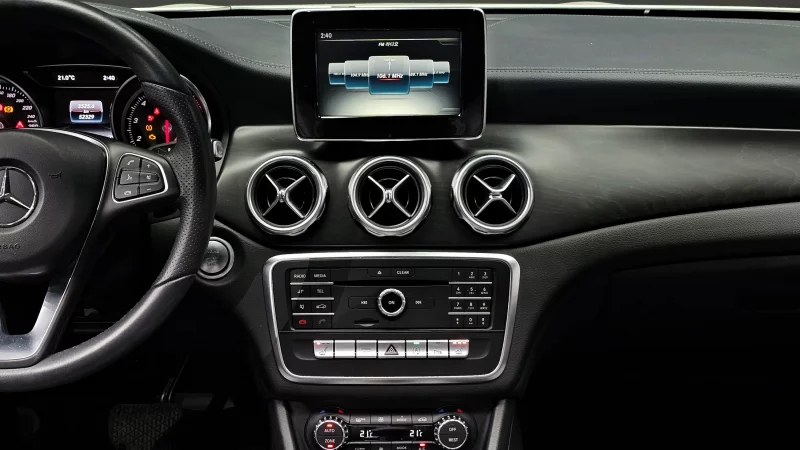 Mercedes-Benz GLA-Class