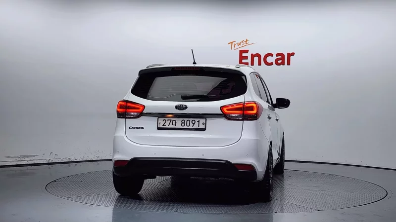 Kia Carens