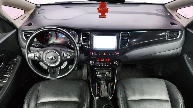 Kia Carens