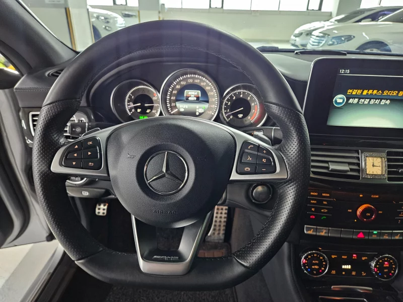 Mercedes-Benz CLS-Class