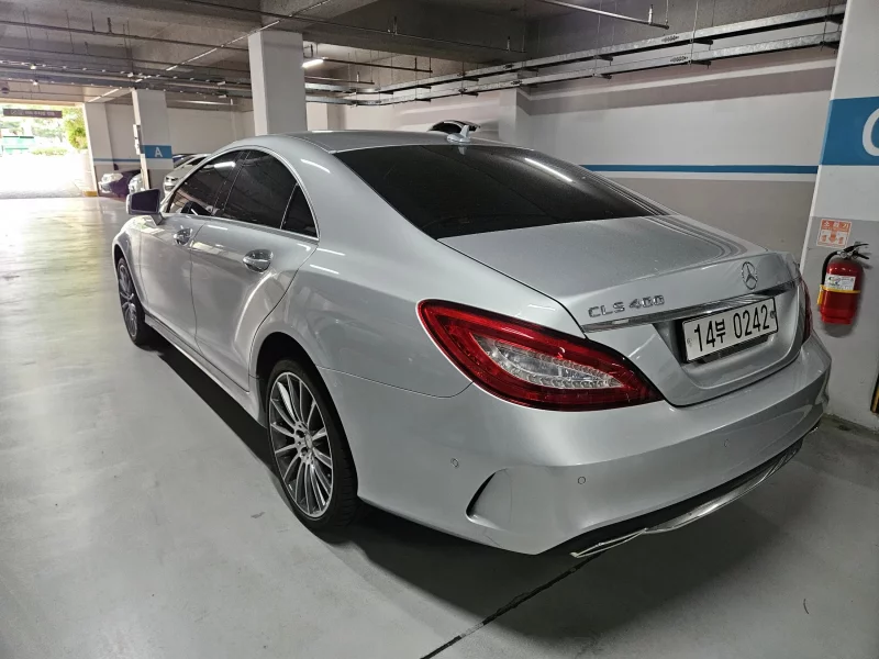 Mercedes-Benz CLS-Class