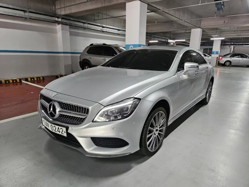 Mercedes-Benz CLS-Class