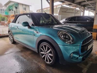MINI Cooper Convertible
