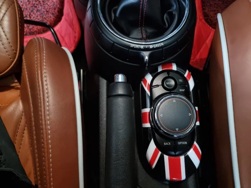 MINI Cooper Convertible