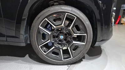 BMW XM