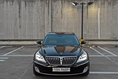 Hyundai Equus