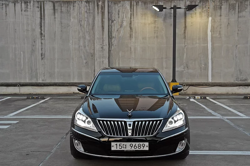 Hyundai Equus