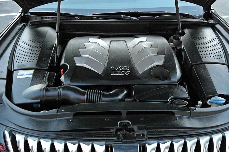 Hyundai Equus