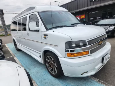 Chevrolet Express Van