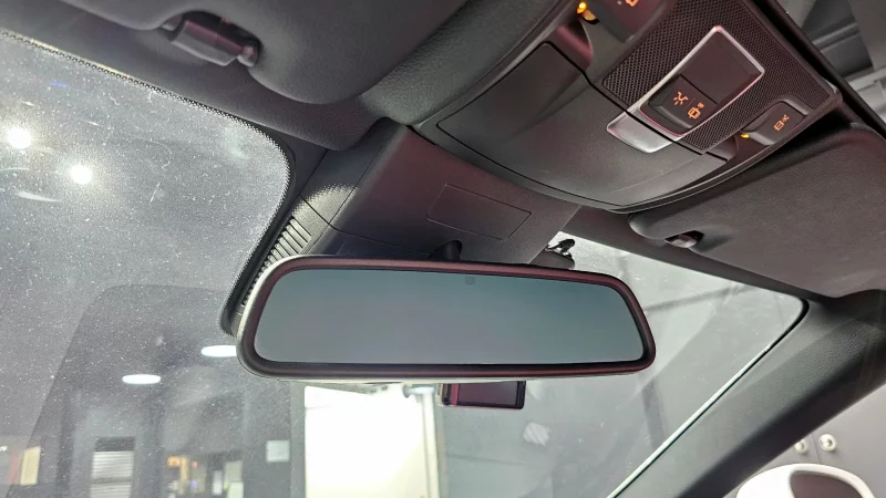 Mercedes-Benz SL-Class