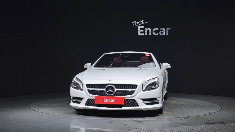 Mercedes-Benz SL-Class