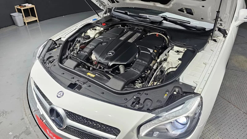 Mercedes-Benz SL-Class