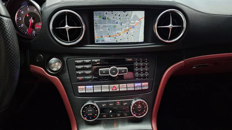 Mercedes-Benz SL-Class