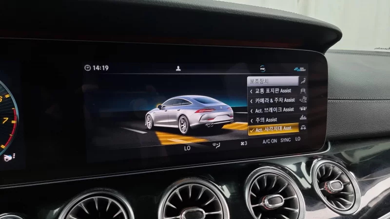 Mercedes-Benz AMG GT