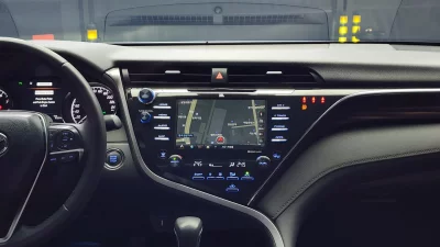 Toyota CAMRY