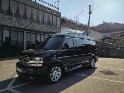 Chevrolet Express Van