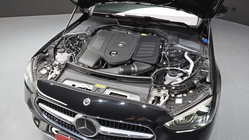 Mercedes-Benz C-Class