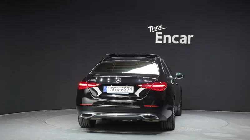 Mercedes-Benz C-Class