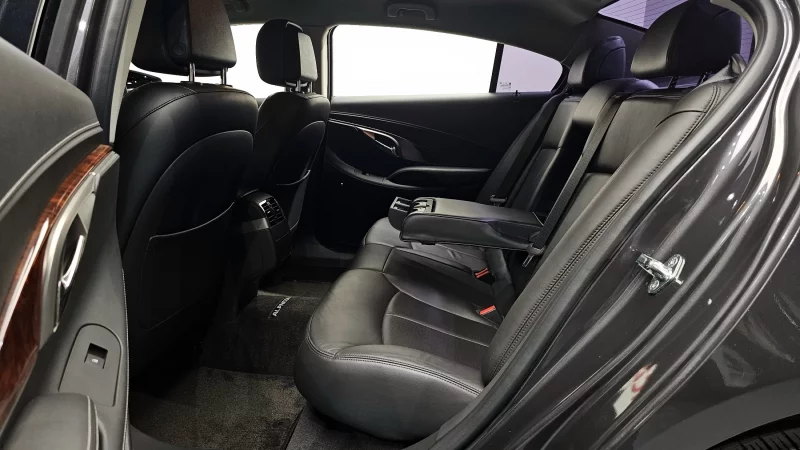 Daewoo Alpheon