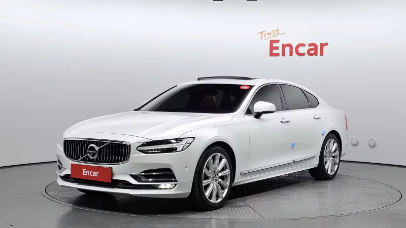 Volvo S90