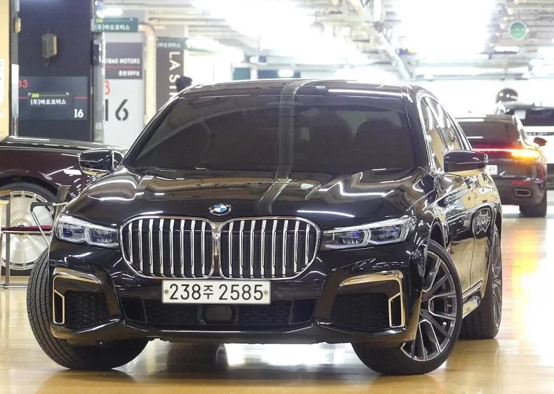 BMW 7-Series