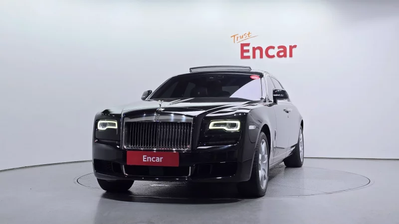 Rolls-Royce GHOST