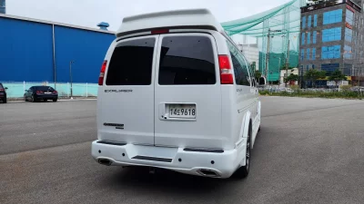 Chevrolet Express Van