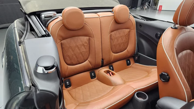 MINI Cooper Convertible