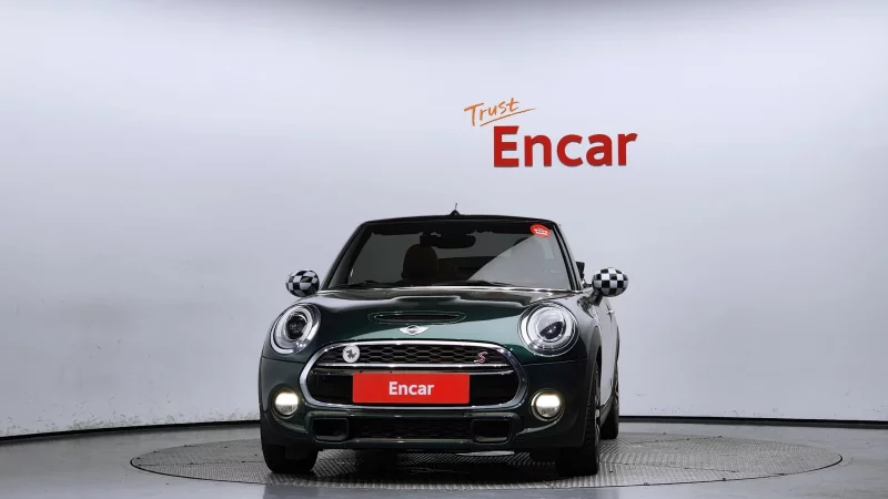 MINI Cooper Convertible