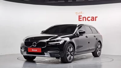 Volvo V90